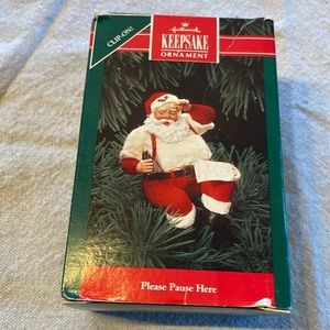 Coca-Cola Santa- 1992. “Please Pause Here” Keepsake Ornament